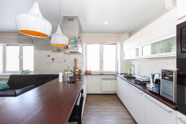 
  Продается 2-комн. квартира 60 м². Фото 1.