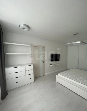 
  Продается 4-комн. квартира 75 м², в ЖК Европейский берег, дом 24. Фото 3.
