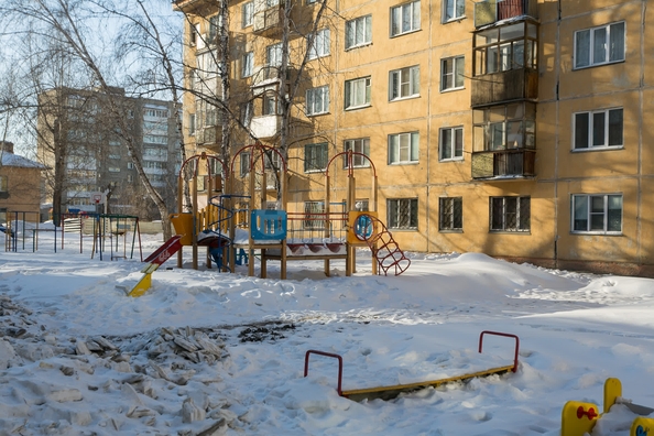 
  Продается 4-комн. квартира 60.5 м². Фото 23.
