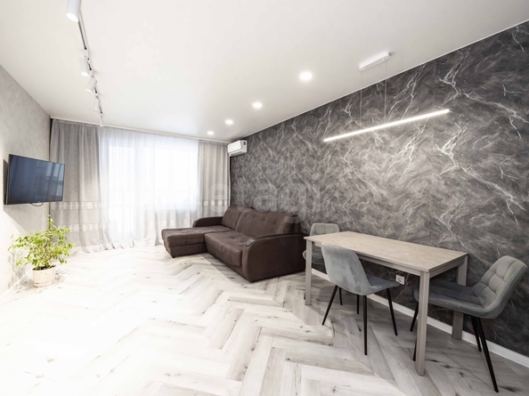 
  Продается 2-комн. квартира 61.1 м², в ЖК На Снежиной. Фото 11.