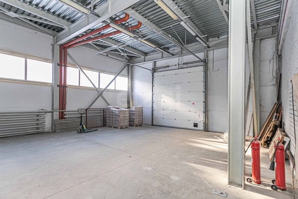 
  Сдается производственное помещение 1350 м². Фото 28.