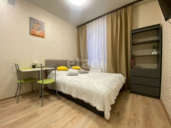 
  Продается 4-комн. квартира 104 м², в ЖК На Серафимовича, дом 1. Фото 1.