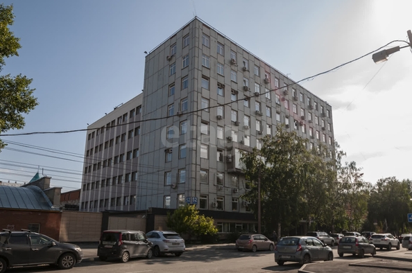 
  Сдается универсальное помещение 755 м². Фото 1.