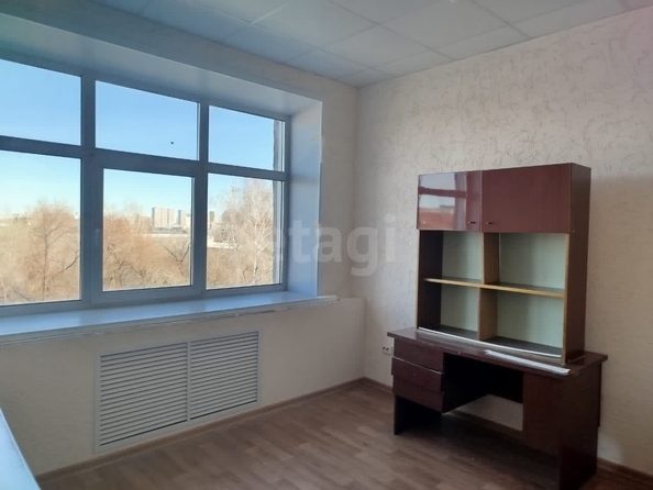 
  Сдается офис 14.9 м². Фото 2.