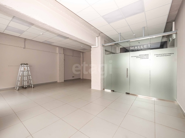 
  Сдается офис 50.7 м². Фото 3.