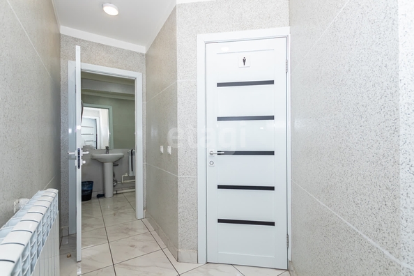 
  Сдается торговая площадь 1180 м². Фото 28.