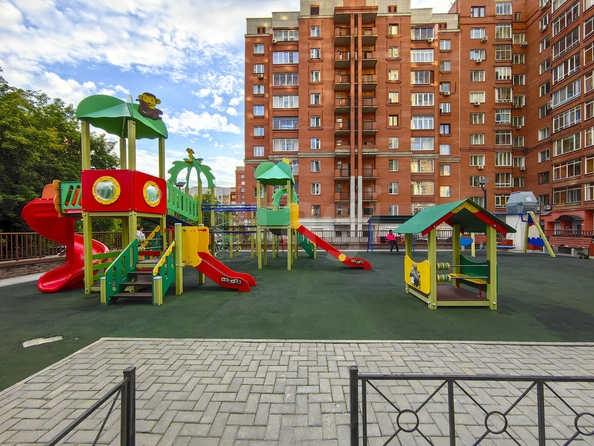 
  Продается 3-комн. квартира 100 м², в ЖК Семьи шамшиных, 55. Фото 23.