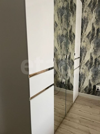 
  Продается 2-комн. квартира 55.8 м², в ЖК Солнечные часы, 3 очередь, дом 4. Фото 8.