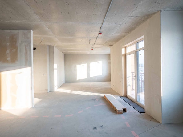 
  Продается 3-комн. квартира 65 м², в ЖК Марсель-2, дом 1. Фото 2.