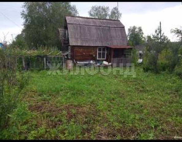 
  Продается дача 30 м². Фото 1.