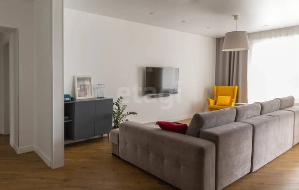 
  Сдается 3-комн. квартира 101 м². Фото 4.