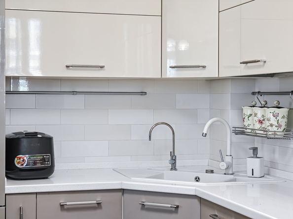 
  Продам 3-комн. квартиру 107 м². Фото 39.