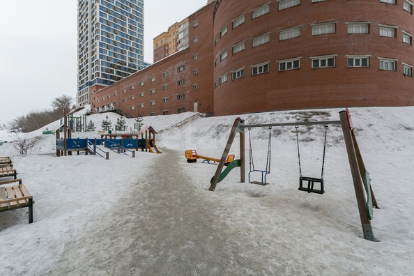 
  Продается 2-комн. квартира 65.5 м², в ЖК Радужный каскад, б/с 19. Фото 28.
