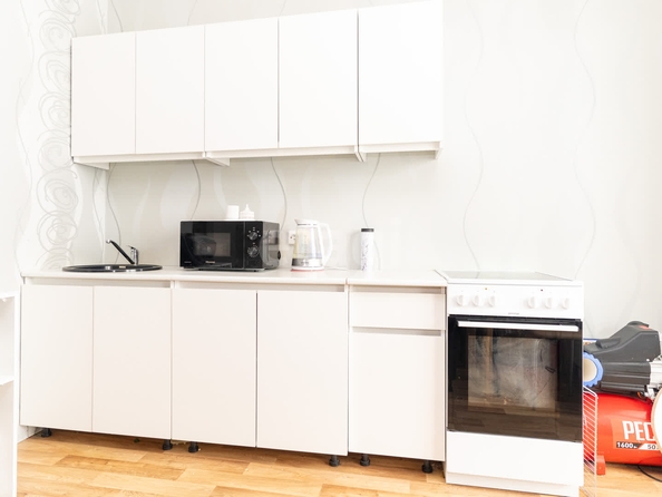 
  Продается 1-комн. квартира 42 м², в ЖК Венеция-3 , дом 11. Фото 2.