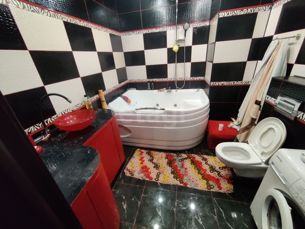 
  Продается 4-комн. квартира 132 м². Фото 3.