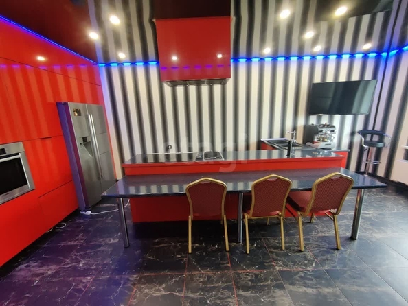 
  Продается 4-комн. квартира 132 м². Фото 7.