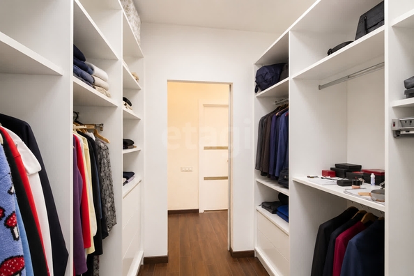 
  Продается 4-комн. квартира 163.2 м². Фото 23.