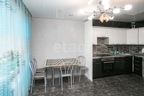 
  Продается 4-комн. квартира 57.9 м². Фото 7.