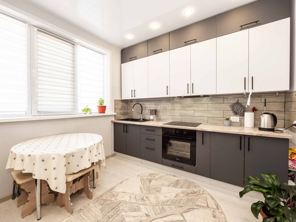 
  Продается 2-комн. квартира 72.8 м². Фото 1.
