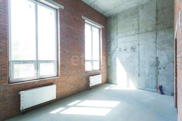 
  Продается универсальное помещение 1000 м². Фото 18.