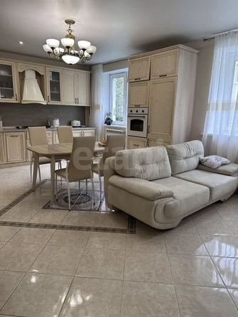 
  Продается 4-комн. квартира 178 м². Фото 9.