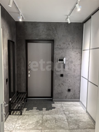 
  Продается 2-комн. квартира 50 м², в ЖК Радужный каскад, б/с 19. Фото 1.