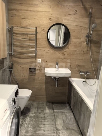 
  Продается 2-комн. квартира 50 м², в ЖК Радужный каскад, б/с 19. Фото 6.