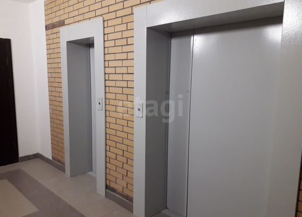 
  Продается студия 32 м², в ЖК Радужный каскад, б/с 19. Фото 8.