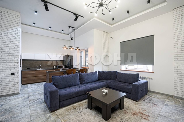 
  Продается 2-комн. квартира 70 м². Фото 1.
