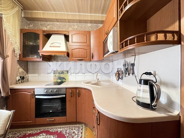 
  Продается 3-комн. квартира 55.4 м². Фото 1.