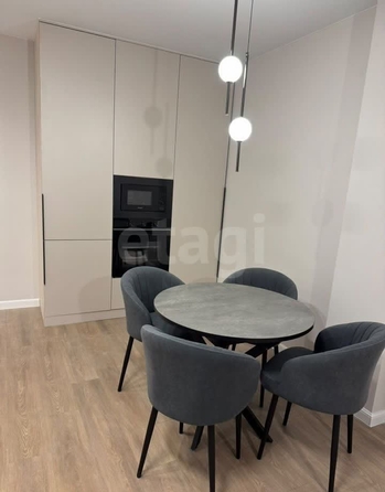 
  Продается 2-комн. квартира 63 м². Фото 1.