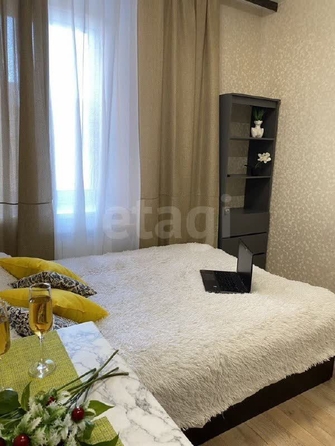 
  Продается 4-комн. квартира 104 м², в ЖК На Серафимовича, дом 1. Фото 5.