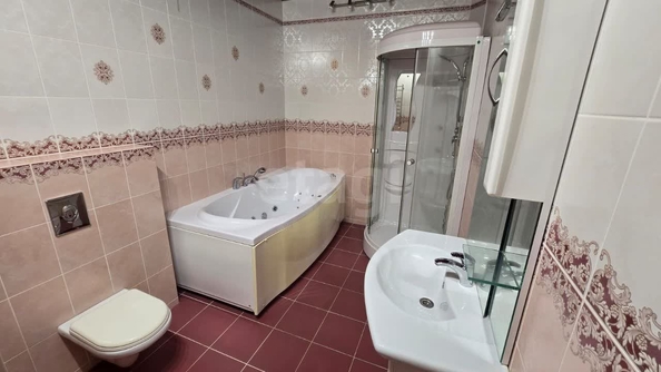 
  Продается 2-комн. квартира 70.2 м². Фото 1.