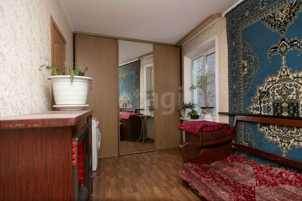 
  Продается 4-комн. квартира 74.5 м². Фото 1.