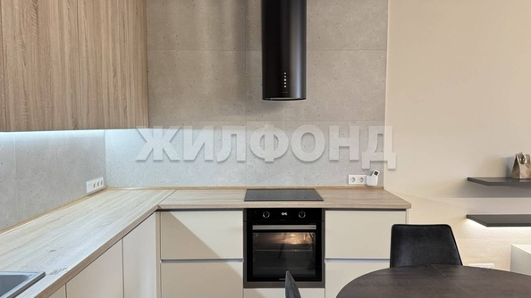 
  Продается 2-комн. квартира 54 м², в ЖК Classic House (Классик Хаус). Фото 2.