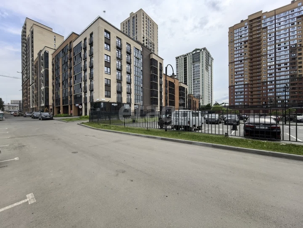 
  Продается студия 27.18 м², в ЖК Расцветай на Красном, дом 11. Фото 27.