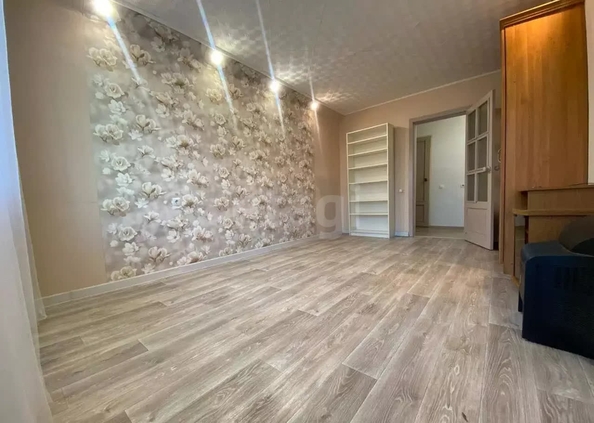 
  Продается 3-комн. квартира 58.7 м². Фото 1.