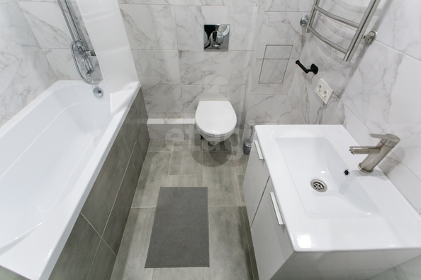 
  Продается 1-комн. квартира 37 м², в ЖК На Коротаева, дом 1. Фото 8.