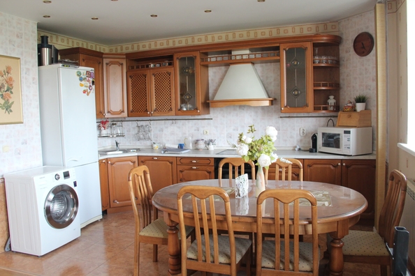 
  Продается 3-комн. квартира 79.8 м². Фото 1.