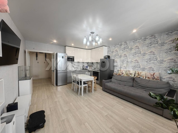 
  Продается 2-комн. квартира 76 м². Фото 7.