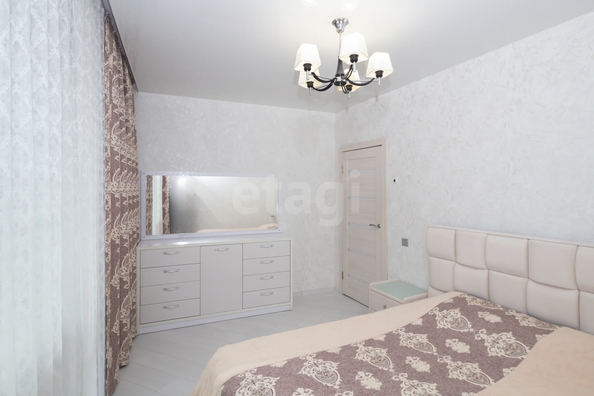 
  Продается 1-комн. квартира 43.8 м², в ЖК Радужный каскад, б/с 19. Фото 2.