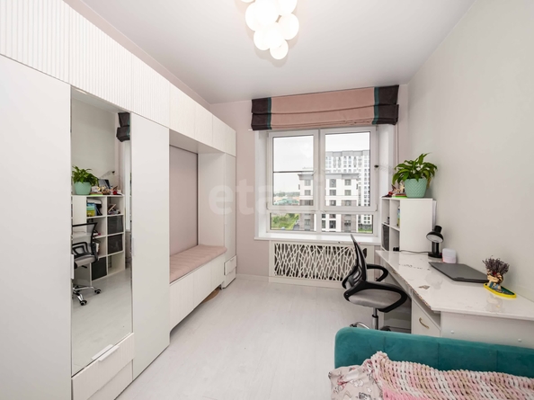 
  Продается 2-комн. квартира 77 м², в ЖК Красный проспект, дом 4. Фото 15.