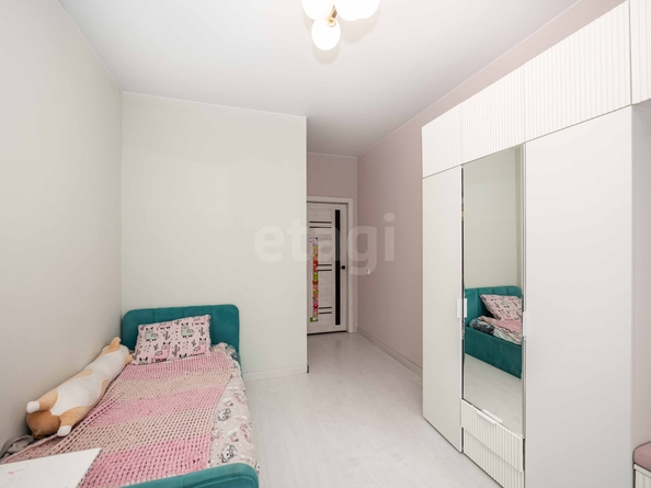 
  Продается 2-комн. квартира 77 м², в ЖК Красный проспект, дом 4. Фото 17.