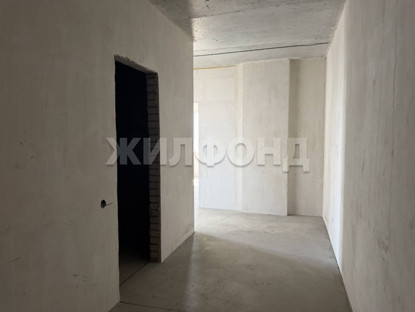 
  Продается 3-комн. квартира 70.1 м², в ЖК На Петухова, дом 2. Фото 2.
