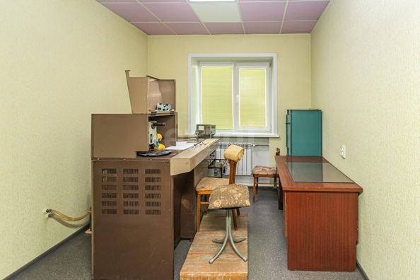 
  Продается универсальное помещение 713.6 м². Фото 9.