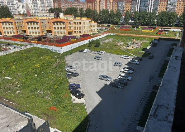 
  Продается 2-комн. квартира 57 м². Фото 1.