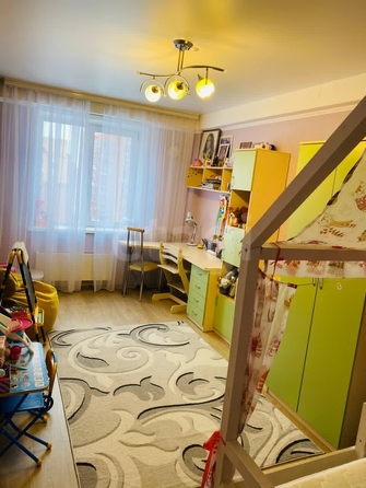 
  Продается 3-комн. квартира 90 м², в ЖК Весенний, Заречная 5 очередь дом 3. Фото 8.