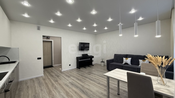 
  Продается 2-комн. квартира 57 м², в ЖК Сосны, б/с 4,3. Фото 4.
