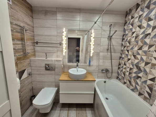 
  Продается 2-комн. квартира 62 м². Фото 1.