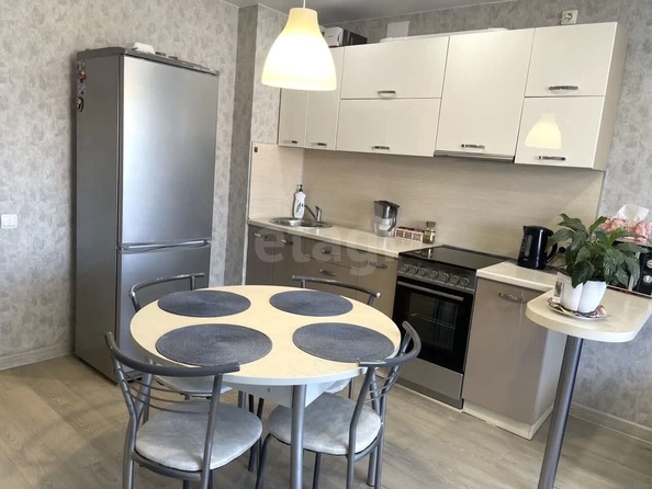 
  Продается 2-комн. квартира 58.5 м². Фото 1.
